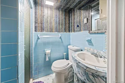 22415 138th Avenue, Jamaica, NY 11413 - Photo 14