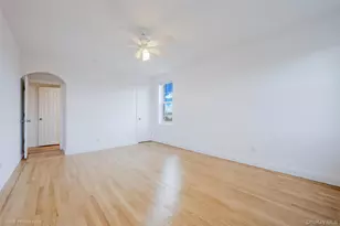 41-15 44th St, Sunnyside, NY 11104 - Photo 12