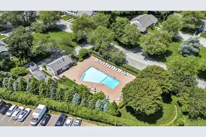 10 Lealand Lane #Unit 19, Southampton, NY 11968 - Photo 1