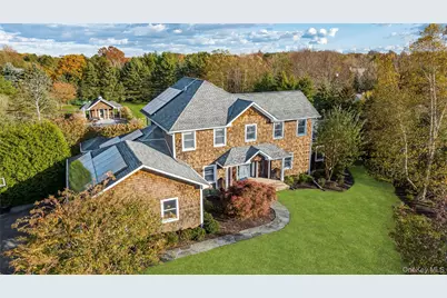 450 Sterling Woods Lane, Southold, NY 11971 - Photo 1