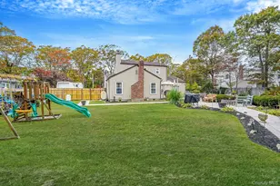 444 Puritan Dr, Shirley, NY 11967 - Photo 30