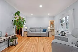 51 Marvin St, Patchogue, NY 11772 - Photo 10