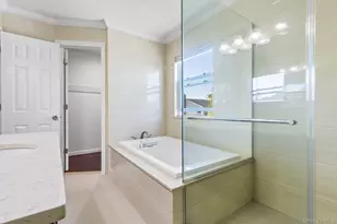 74 Venetian Prom, Lindenhurst, NY 11757 - Photo 18