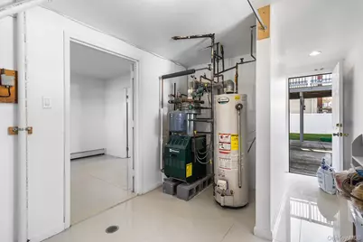 74 Venetian Prom, Lindenhurst, NY 11757 - Photo 30