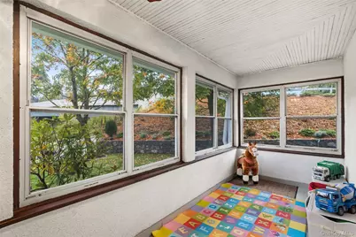 83 Ravensdale Road, Hastings on Hudson, NY 10706 - Photo 18