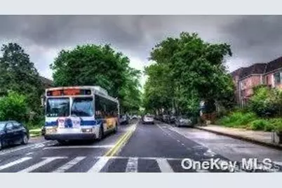 78-39 147th Street #1R, Kew Gardens, NY 11367 - Photo 8