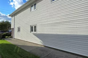 159-27 81st St, Howard Beach, NY 11414 - Photo 24