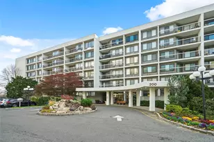 200 High Point Dr, Hartsdale, NY 10530 - Photo 32