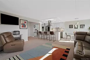 200 High Point Dr, Hartsdale, NY 10530 - Photo 22