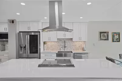 200 High Point Drive #513, Hartsdale, NY 10530 - Photo 4