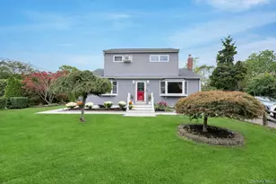 70 Fanning Ave, Hampton Bays, NY 11946 - Photo 2