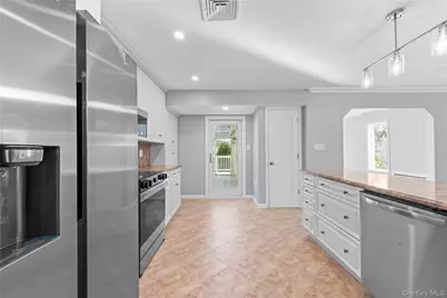 3347 Ocean Harbor Drive, Oceanside, NY 11572 - Photo 10