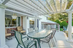 9 Dean Ct, Commack, NY 11725 - Photo 36