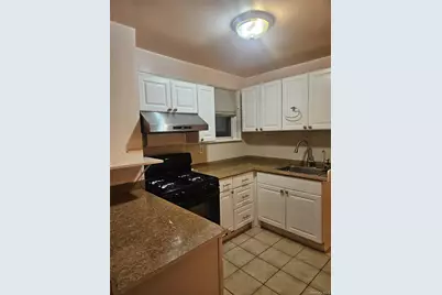13929 87th Road, Jamaica, NY 11435 - Photo 2