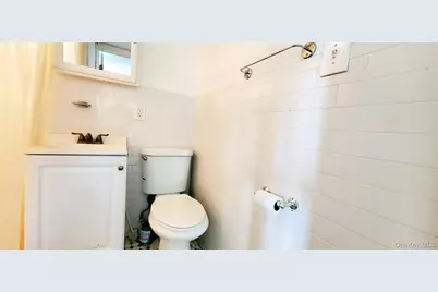 318 Beach 42nd Street, Arverne, NY 11691 - Photo 14