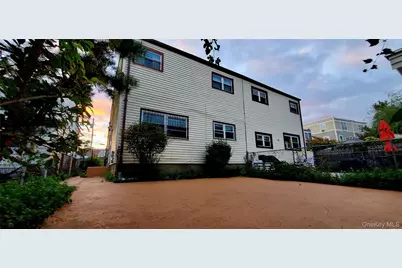 318 Beach 42nd Street, Arverne, NY 11691 - Photo 4