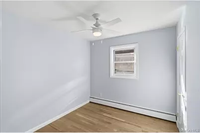 1040 Brookside Avenue, Uniondale, NY 11553 - Photo 18