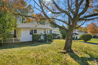 71 Dora Lane, New Rochelle, NY 10804 - Photo 2