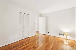 71 Dora Ln, New Rochelle, NY 10804 - Photo 14