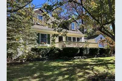 21 Lakeview Drive, Middle Island, NY 11953 - Photo 2
