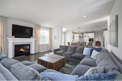 2 E Van Buren Way, Hopewell Junction, NY 12533 - Photo 12