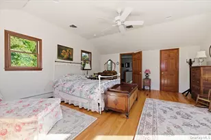 27 Cold Spring Hills Rd, Huntington, NY 11743 - Photo 20