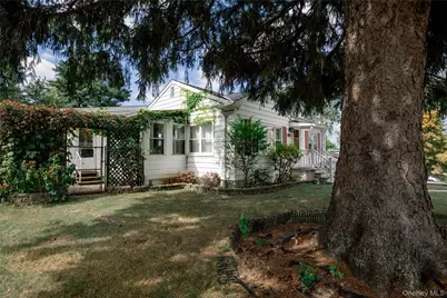 15 E Dogwood Drive, Poughkeepsie, NY 12601 - Photo 4