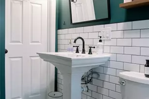 15 E Dogwood Dr, Poughkeepsie, NY 12601 - Photo 14