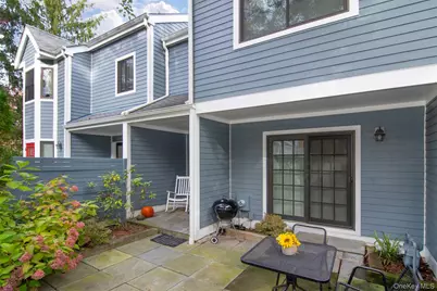 110 Valleyview Road, Irvington, NY 10533 - Photo 2