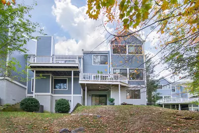 110 Valleyview Road, Irvington, NY 10533 - Photo 22