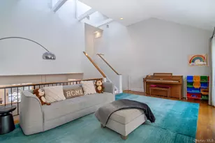 110 Valleyview Rd, Irvington, NY 10533 - Photo 12