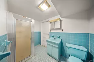 83 Dartmouth St, Forest Hills, NY 11375 - Photo 40