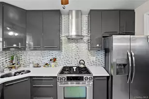 132-36 82nd St, Ozone Park, NY 11417 - Photo 16