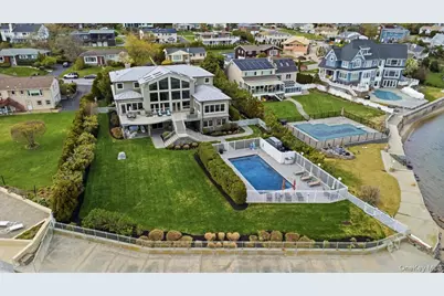 135 Kensington Oval, New Rochelle, NY 10805 - Photo 42