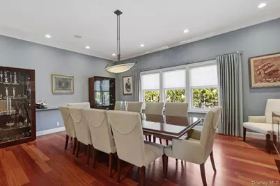135 Kensington Oval, New Rochelle, NY 10805 - Photo 12
