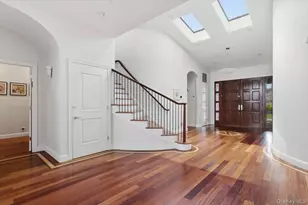 135 Kensington Oval, New Rochelle, NY 10805 - Photo 4