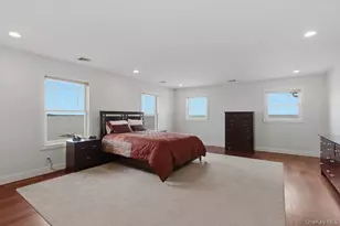 135 Kensington Oval, New Rochelle, NY 10805 - Photo 26