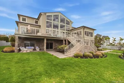135 Kensington Oval, New Rochelle, NY 10805 - Photo 36