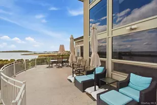 135 Kensington Oval, New Rochelle, NY 10805 - Photo 34