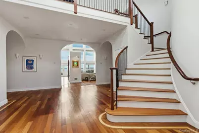 135 Kensington Oval, New Rochelle, NY 10805 - Photo 24