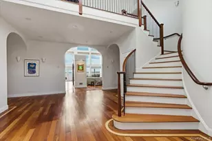 135 Kensington Oval, New Rochelle, NY 10805 - Photo 24