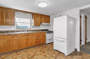 12 Smith St, Glen Cove, NY 11542 - Photo 2