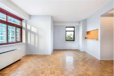 4-74 48th Avenue #3BB, Long Island City, NY 11109 - Photo 1