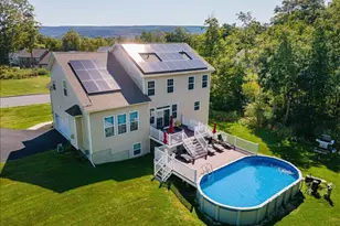 13 Hopkins Ct, Washingtonville, NY 10992 - Photo 2