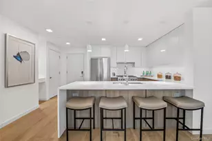 218 Middle Neck Rd, Great Neck, NY 11021 - Photo 20