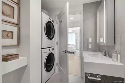 218 Middle Neck Road #207, Great Neck, NY 11021 - Photo 24