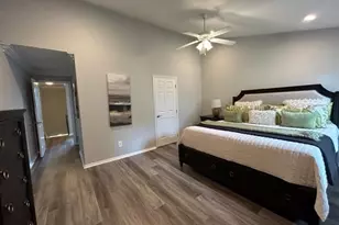 85 Overlook Dr, Farmingville, NY 11738 - Photo 10