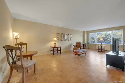 1200 Midland Avenue #8f, Bronxville, NY 10708 - Photo 6
