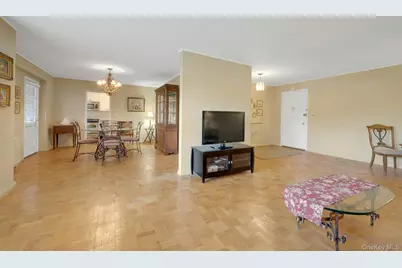 1200 Midland Avenue #8f, Bronxville, NY 10708 - Photo 10