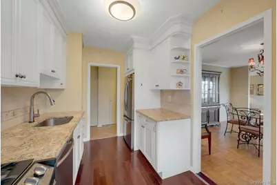 1200 Midland Avenue #8f, Bronxville, NY 10708 - Photo 14